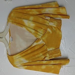 Y2K Capella Crop Top Size Medium‎ V Neck Tie Dye